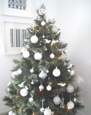 An Australian Christmas - mylusciouslife.com - xmas tree.jpg